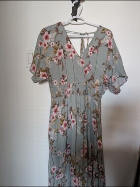Oddy 100% Rayon Floral V-Neck Maxi Dress in Sage with Pink Floral Blooms